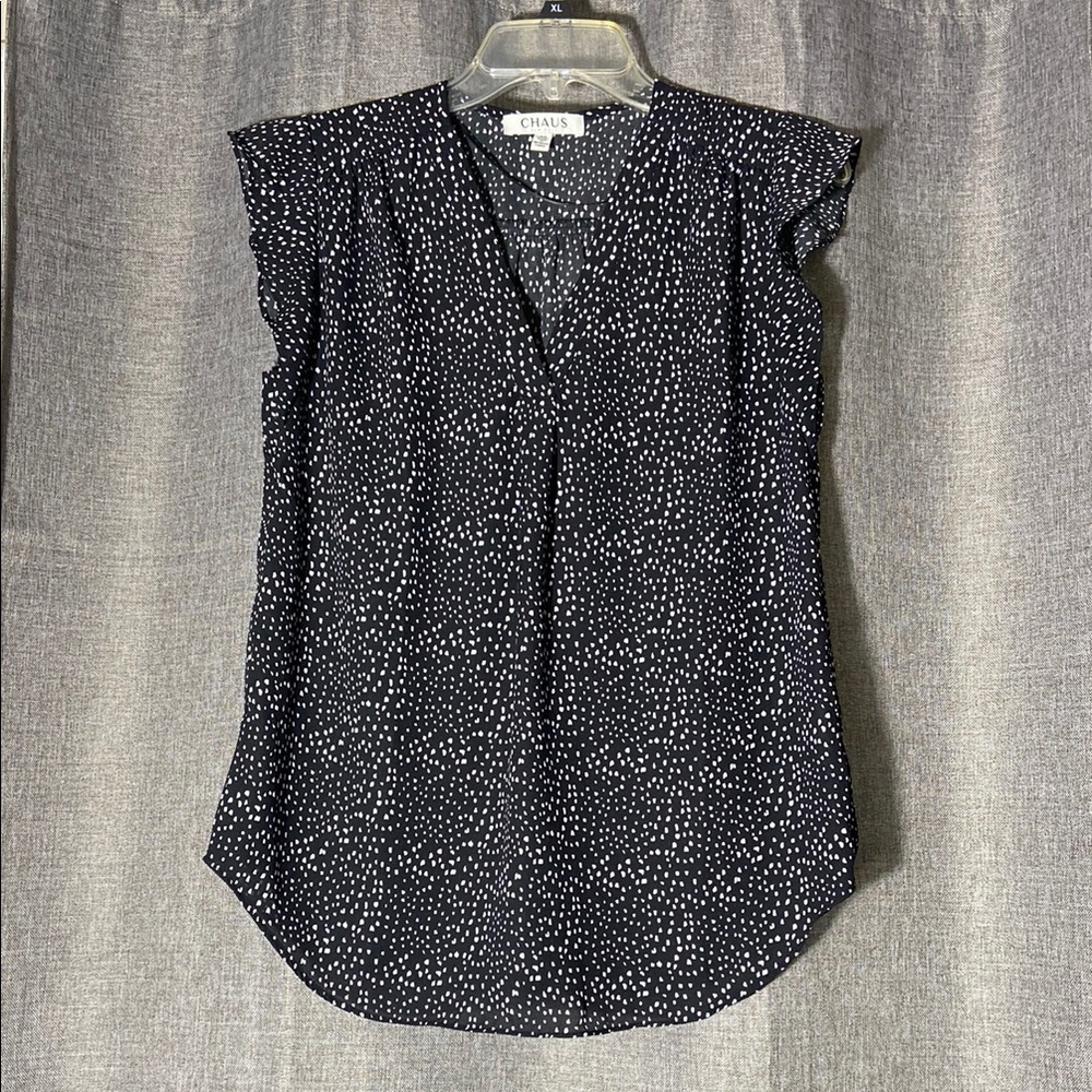 Chaus black and white Sleeveless Ruffled Blouse